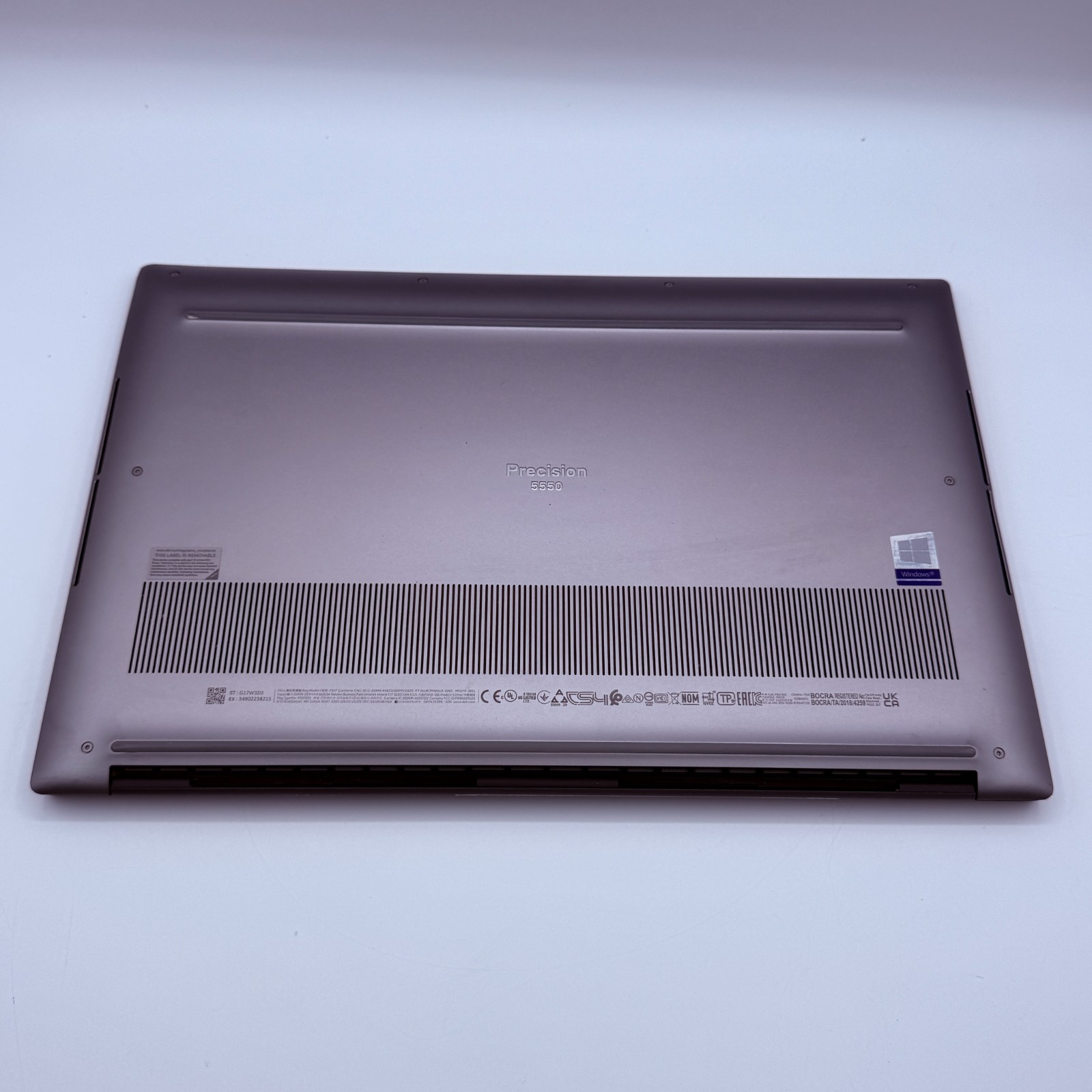 Dell Precision 5550 15 TOUCH i7-10875H 2.30 GHz 32GB 1TB Quadro T2000 Max-Q Good
