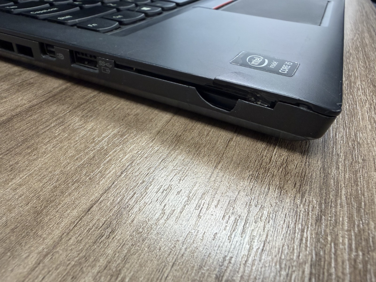 LENOVO THINKPAD T450S CORE I5 5TH DDR3 4GB RAM 14GB SSD USED