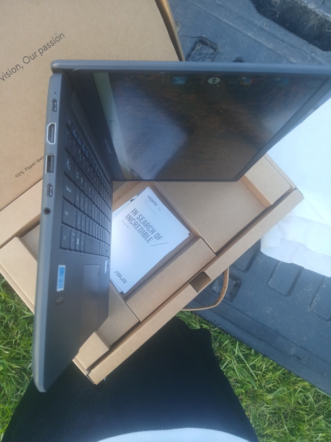 ASUS Expertbook Laptop Model # 51403CTA