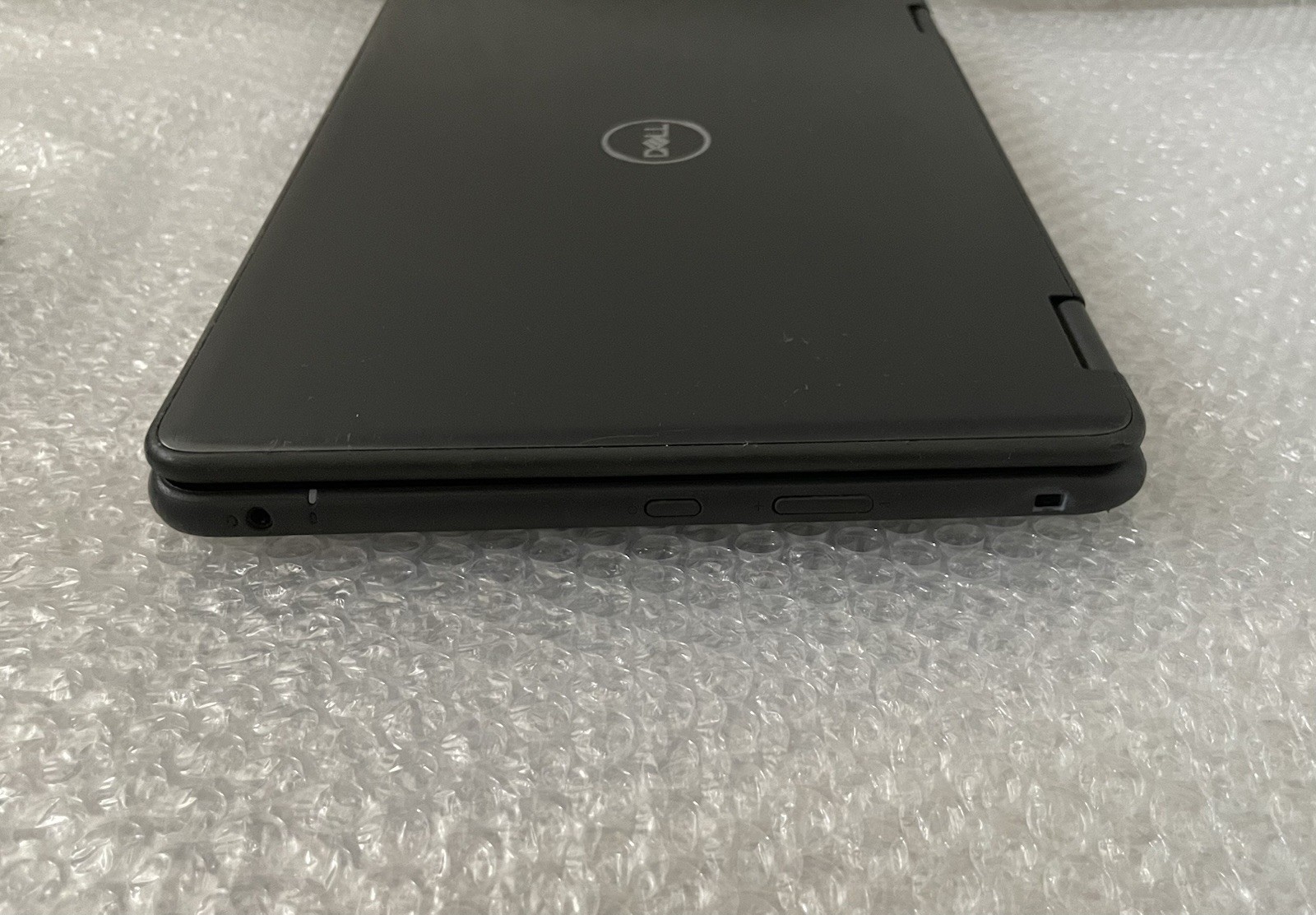 DELL Latitude 3190 Laptop 2in1 11.6″ Intel N5030 8GB RAM 256 GB SSD HDMI Windows