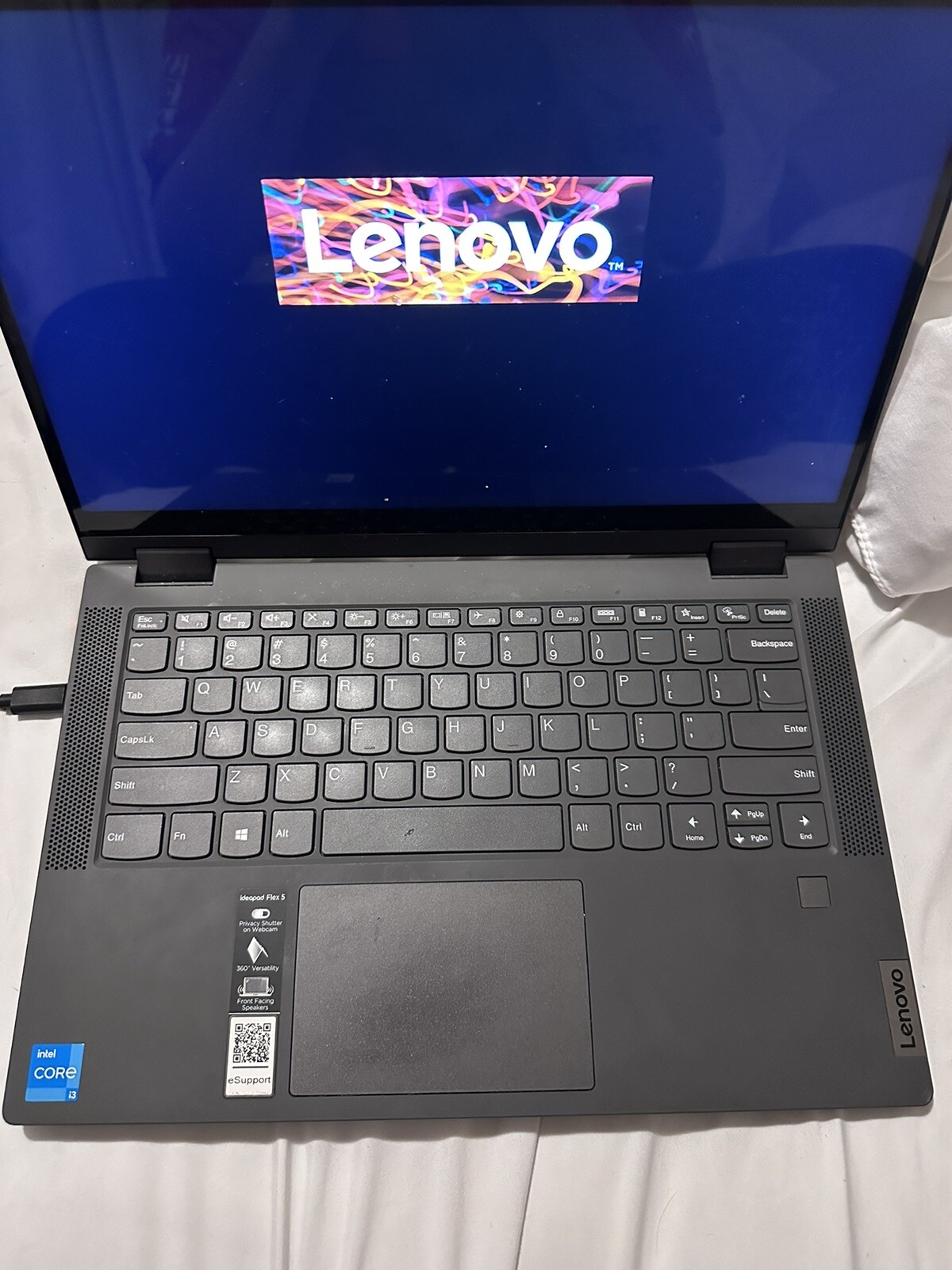 Lenovo IdeaPad Flex 5 14IAU7 14″ (256GB SSD, Intel Core i3-1215U, 1.20GHz,…