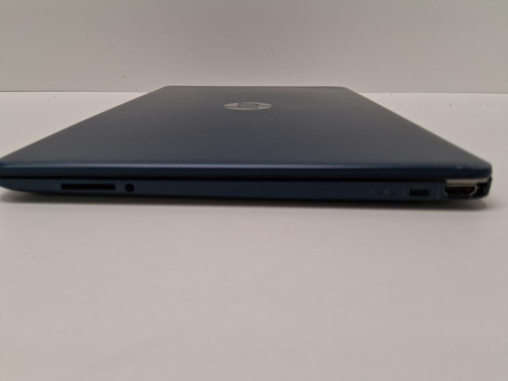 HEWLETT PACKARD HP 15 (P06035945)