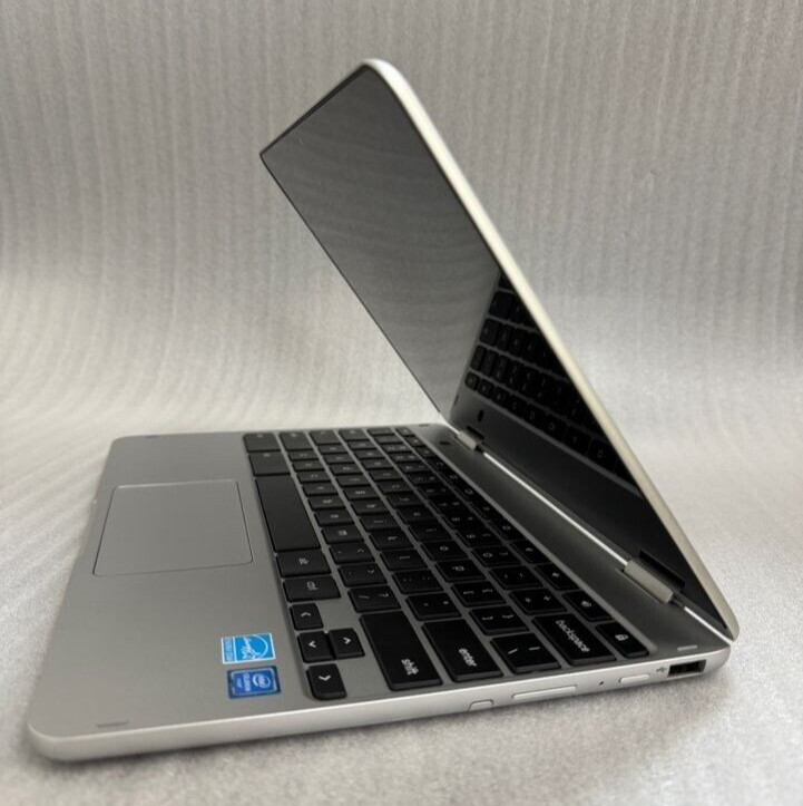 Samsung Chromebook 12” Touch (4GB RAM /64GB SSD)_XE520QAB-K04US_No Charger