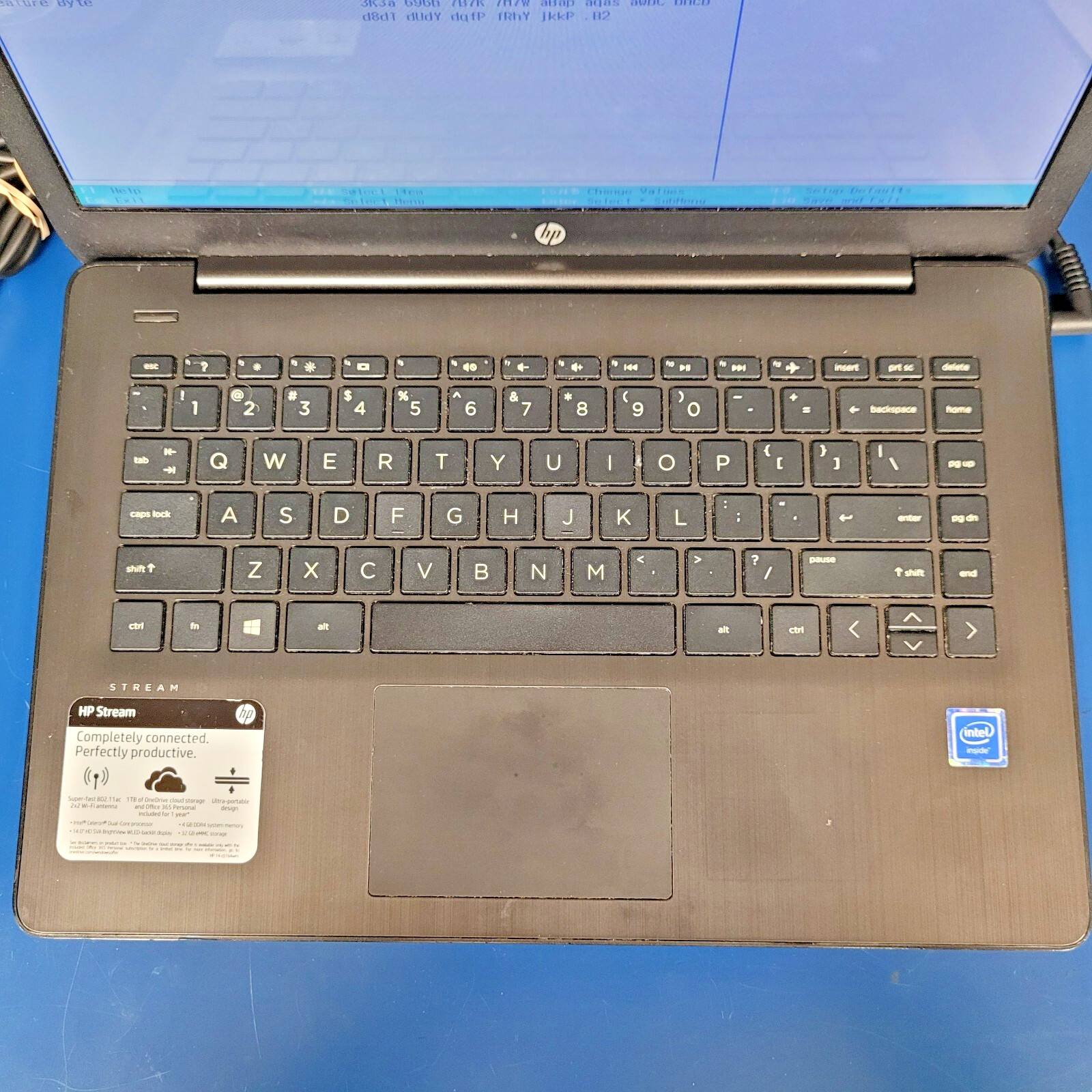 HP Stream 14-cb164wm Laptop | 4GB/32GB | Black | Win 10/11