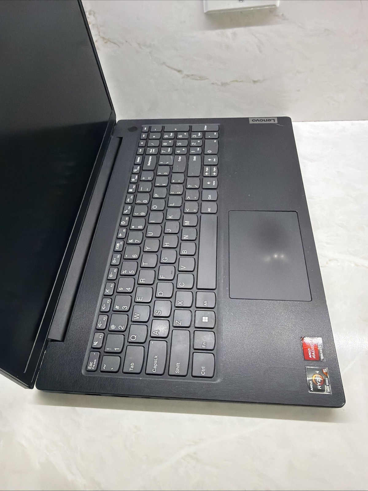 Lenovo V15 G3 ABA 82TV AMD Ryzen 5 5625U 2301Mhz RAM 8GB SSD 256GB Power Read