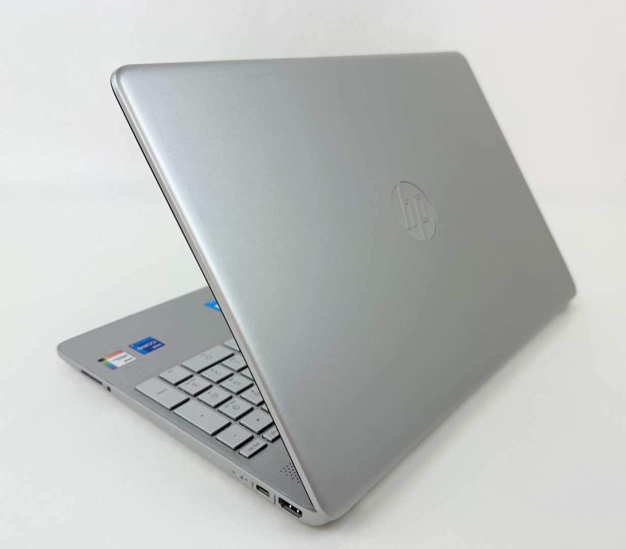 HP 15-DY2073DX 15.6″ FHD Touch i7-1165G7 16GB 512GB SSD W11H Laptop