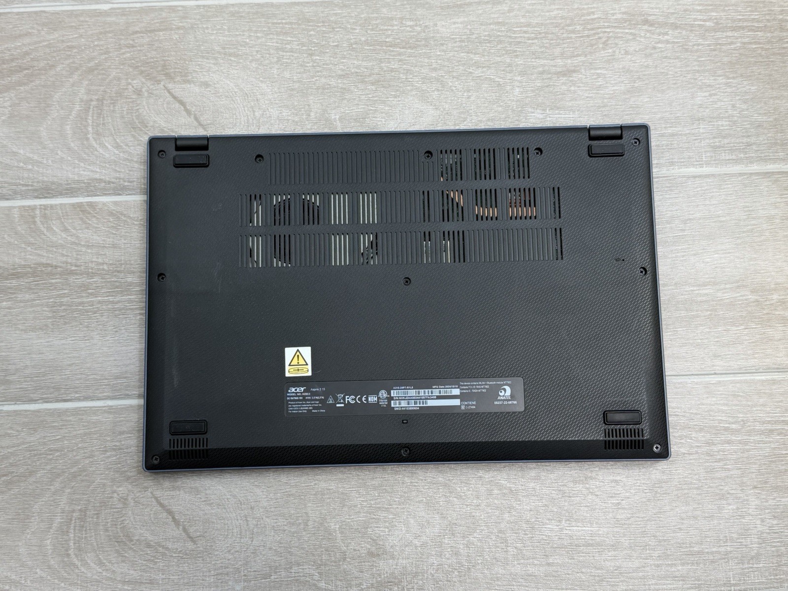 ACER Aspire 3 15 15.6″ Touch Laptop Ryzen 5 7520U 16GB RAM 1TB NVMe Win-11