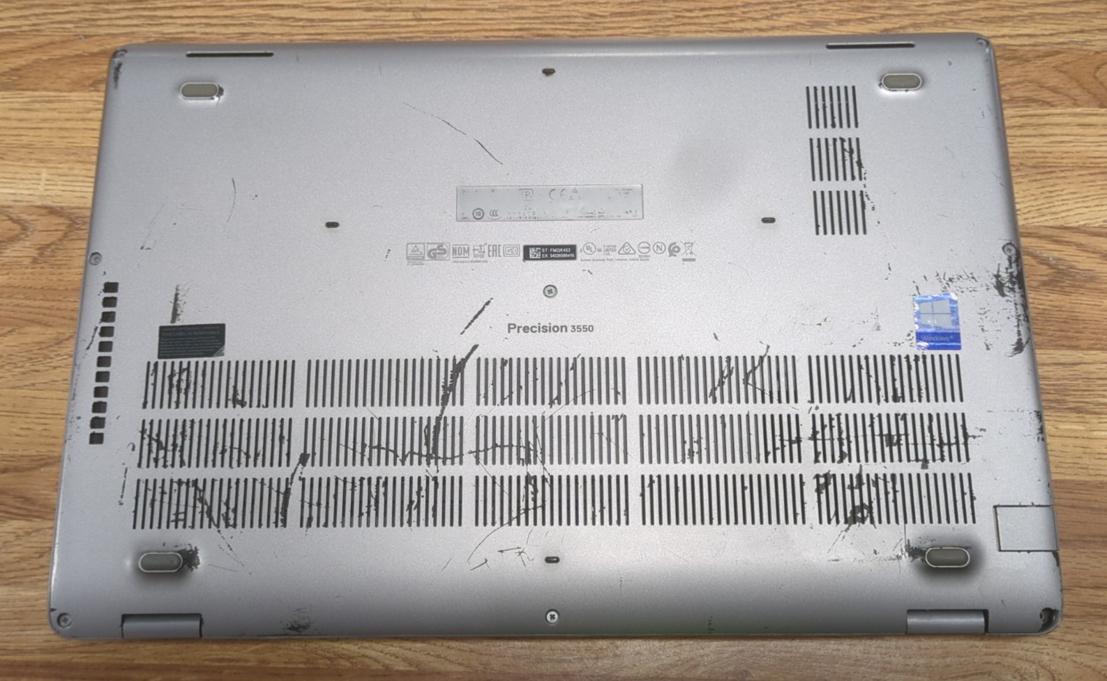 Dell Precision 3550 i5-10310u 8gb RAM, Brokn Screen Panel, 2021, 10th gen. OBO