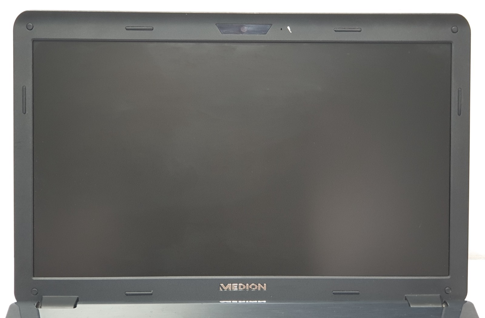 Medion Akoya E7624 i3-2350M 2.30GHz 500GB 8GB Laptop Windows 7 17.3″ GT 620M 1GB