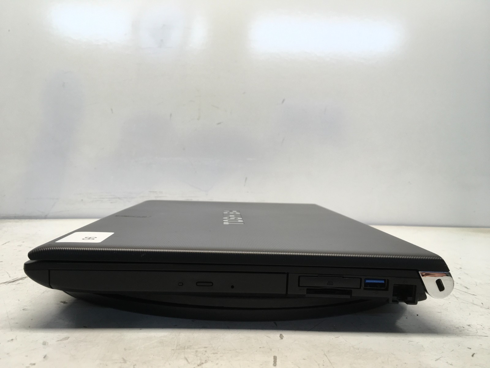 Toshiba Tecra R940-S9440 Intel i7-3520M 2.9GHz 2 GB NO HDD
