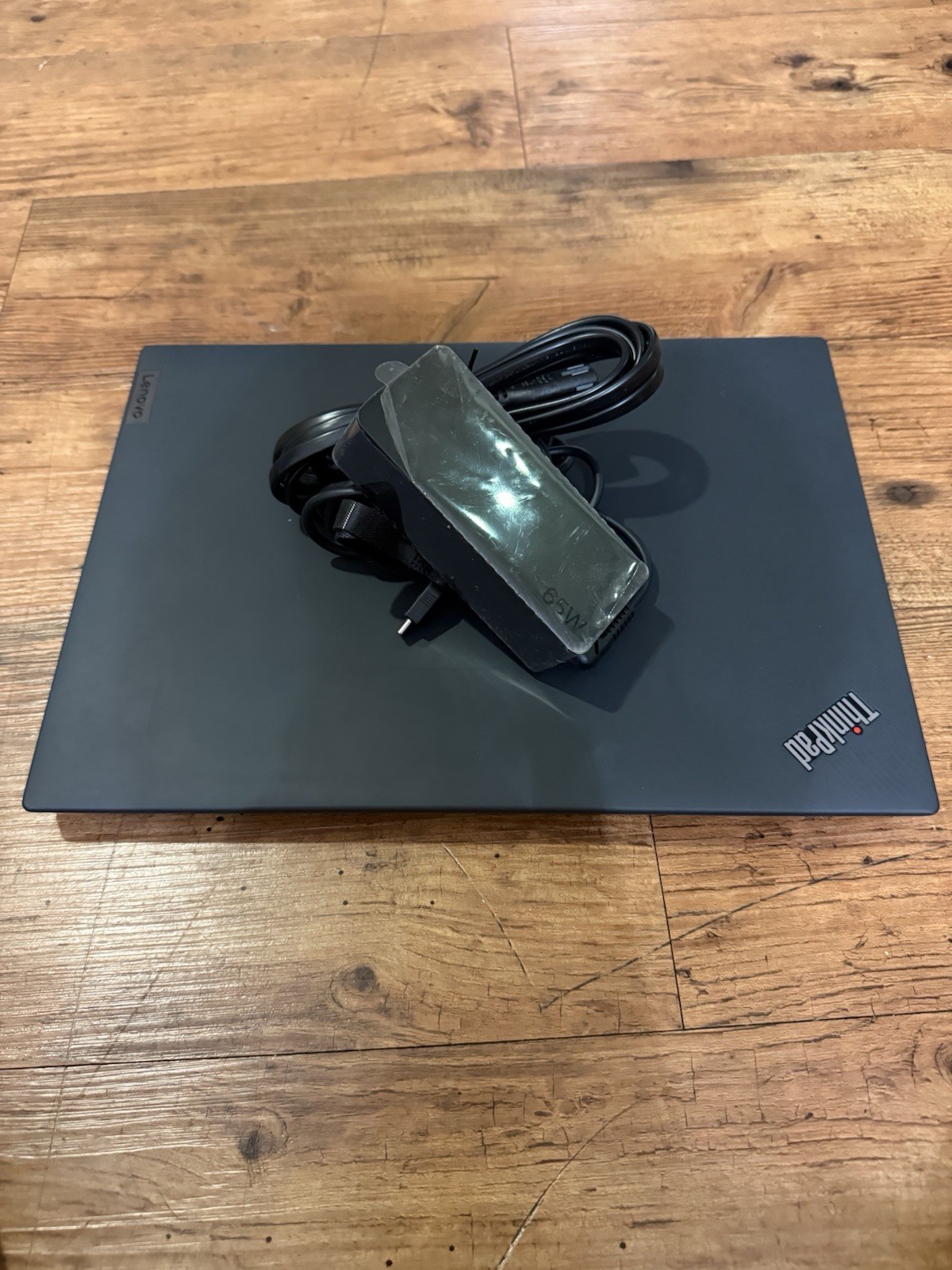 Lenovo ThinkPad T14 Gen 3 AMD Ryzen 5 Pro 6650U-16GB 1tb SSD Win11P Touch Screen