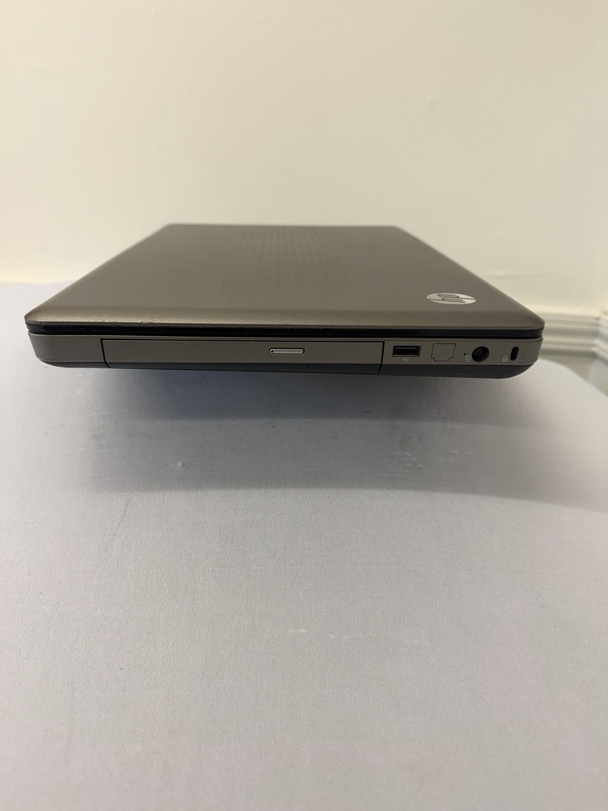HP Notebook G62-355DX Laptop – AMD – Unknown if Screen is Good – Read Desc