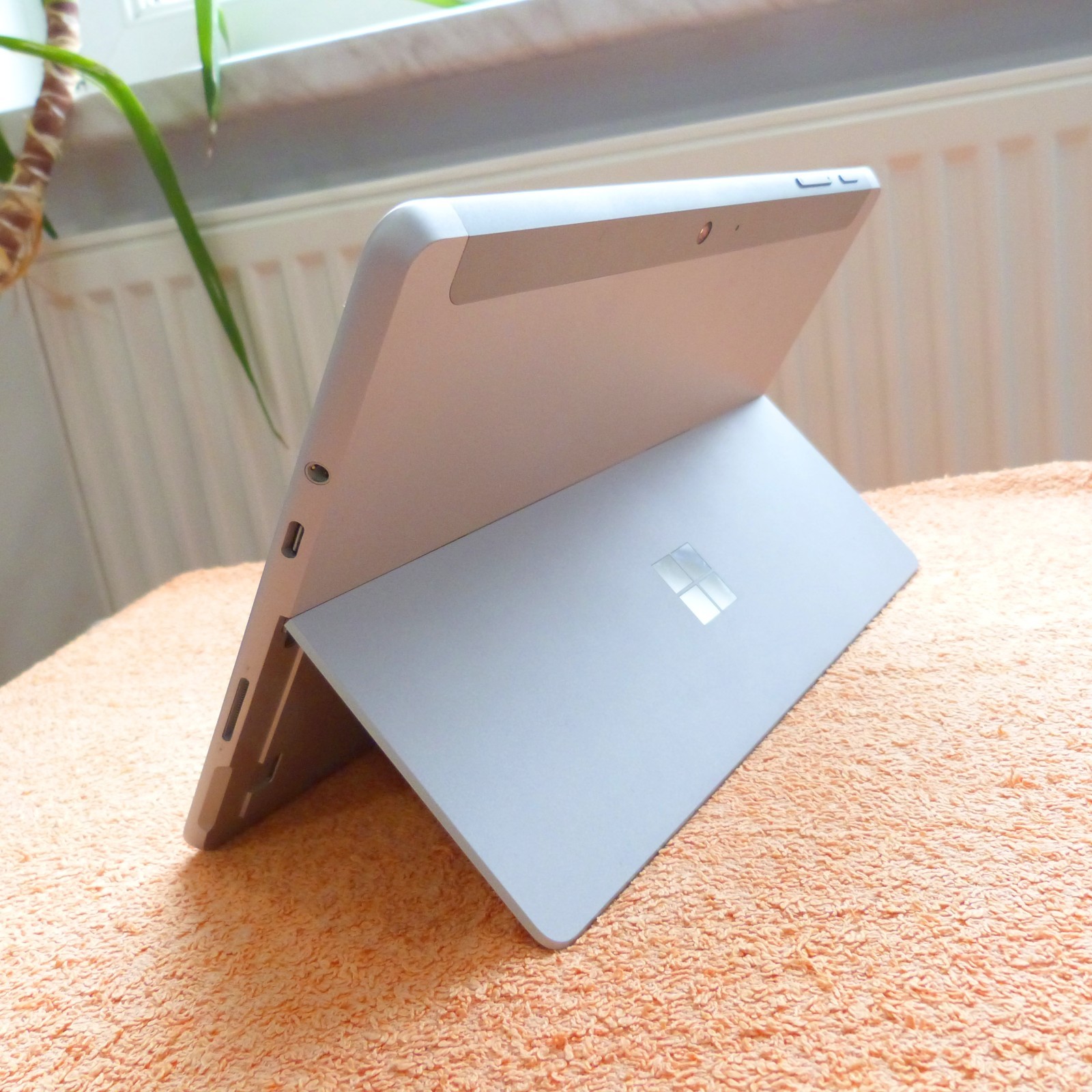 XL LOT MS Surface Go 2 Convertible 10″ FHD TOUCH l SSD Windows 11 INTEL 8GEN