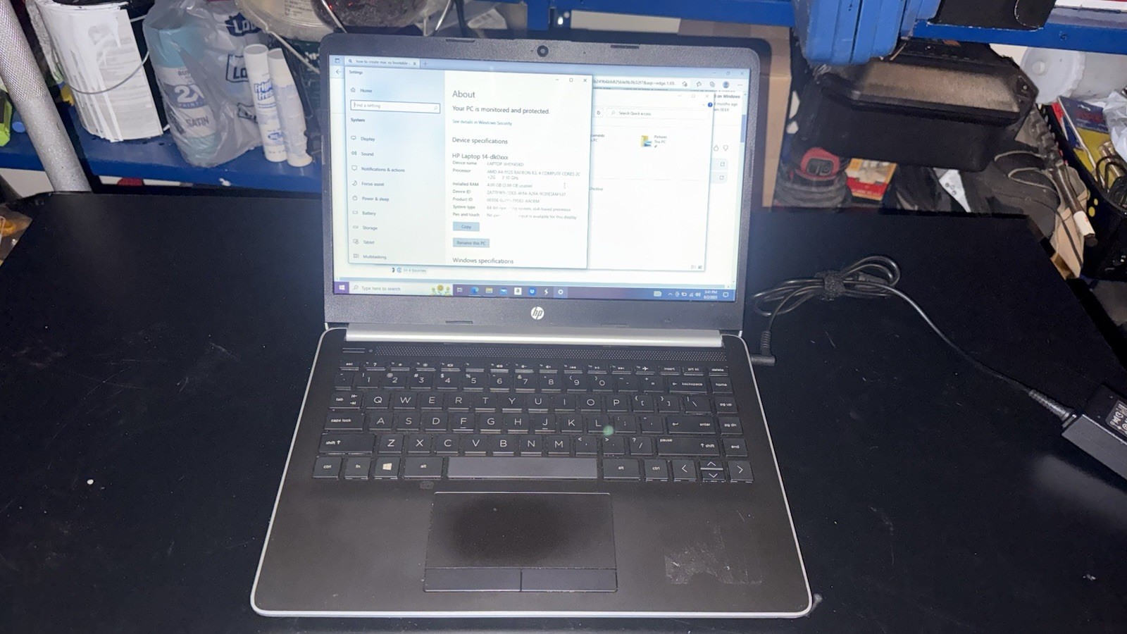 HP 14-dk0076nr 14″ AMD A4-9125 2.3 GHz 4GB 64GB eMMC AMD Radeon R3 W10S Laptop