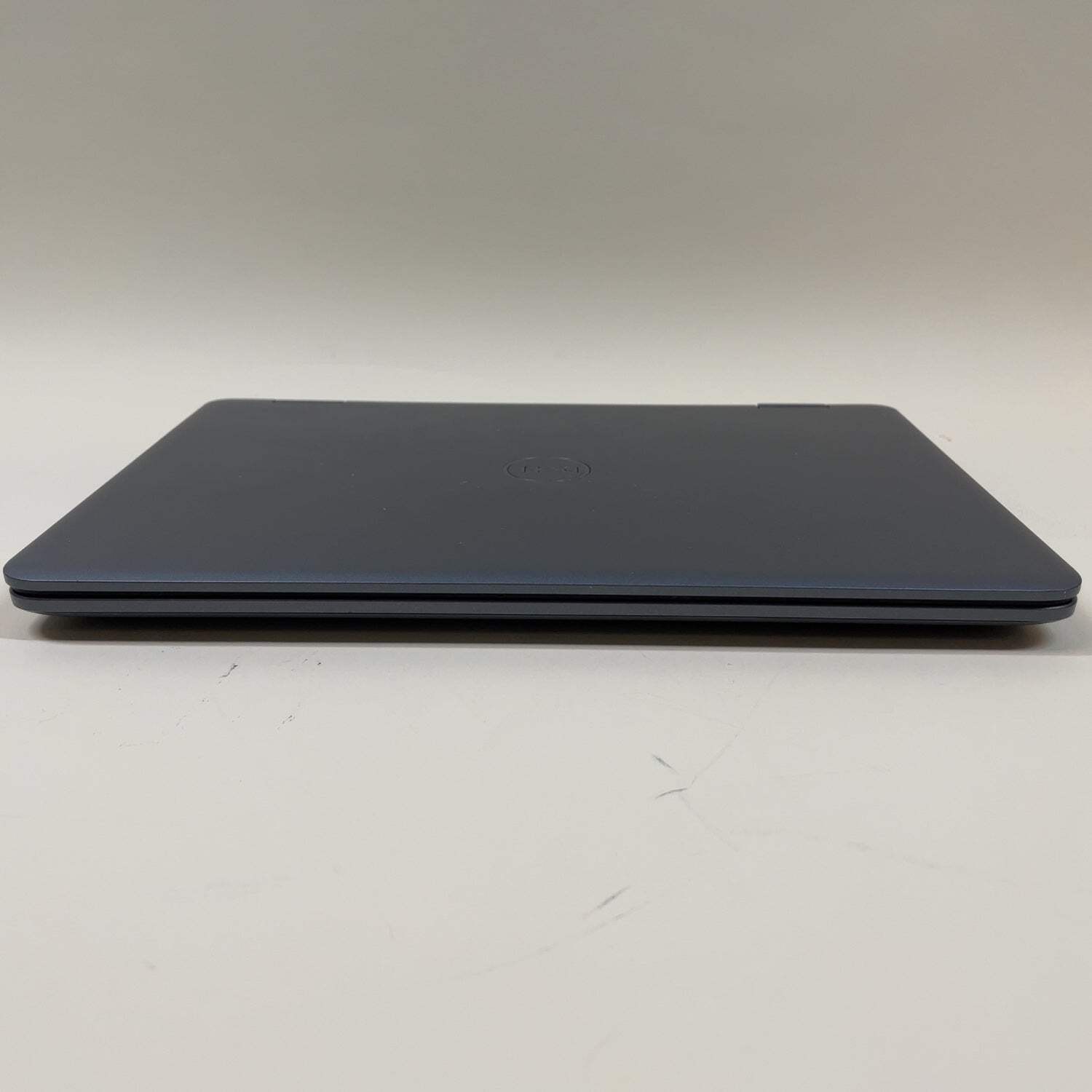 Dell Inspiron P31T 11.6″ AMD A9-9420e 1.8GHz 4GB RAM 64GB SSD AMD Radeon R5 M330