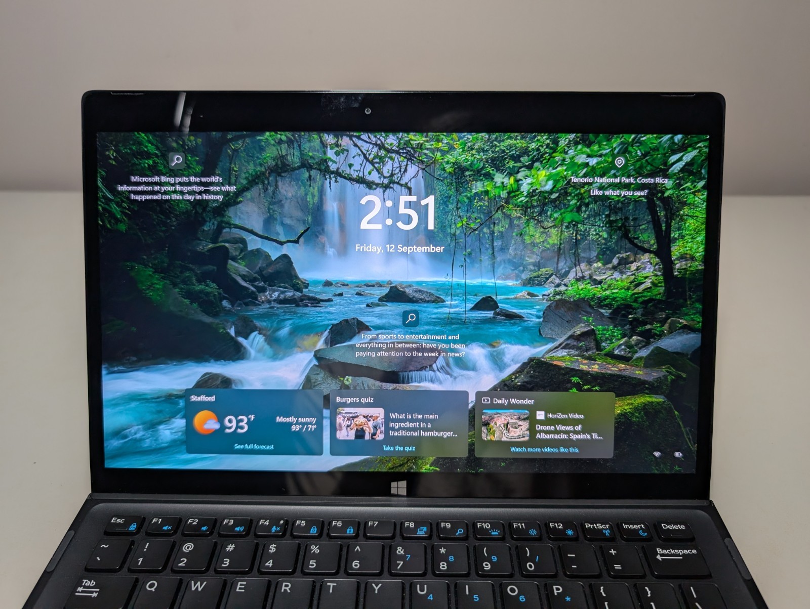 Dell Latitude 7275 4K | Core m7 8GB RAM 256GB SSD | Backlit Win 11 Pro RARE