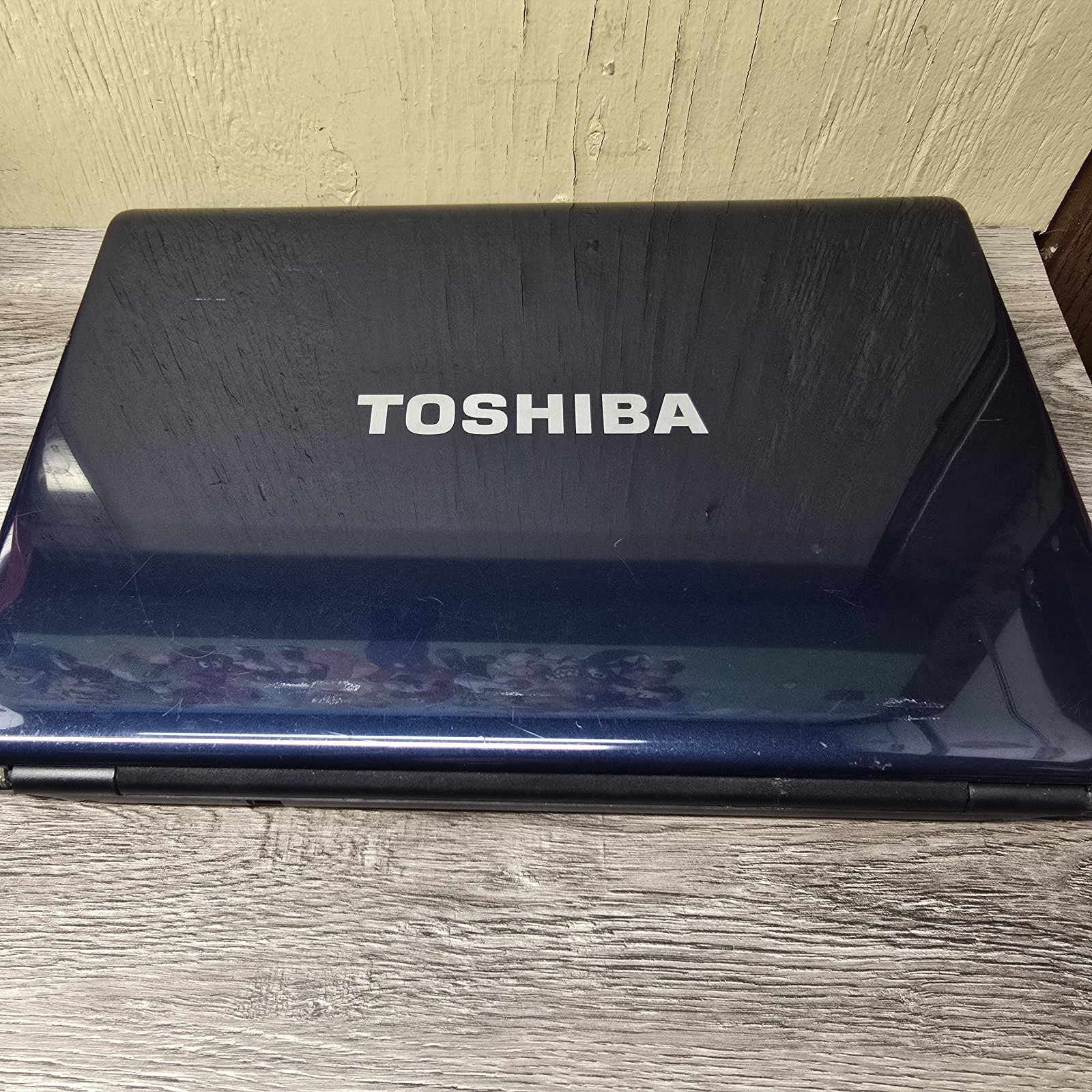 Toshiba Satellite L355D-S7815 17″ Laptop AMD QL-60 3GB 160GB Win7 COA