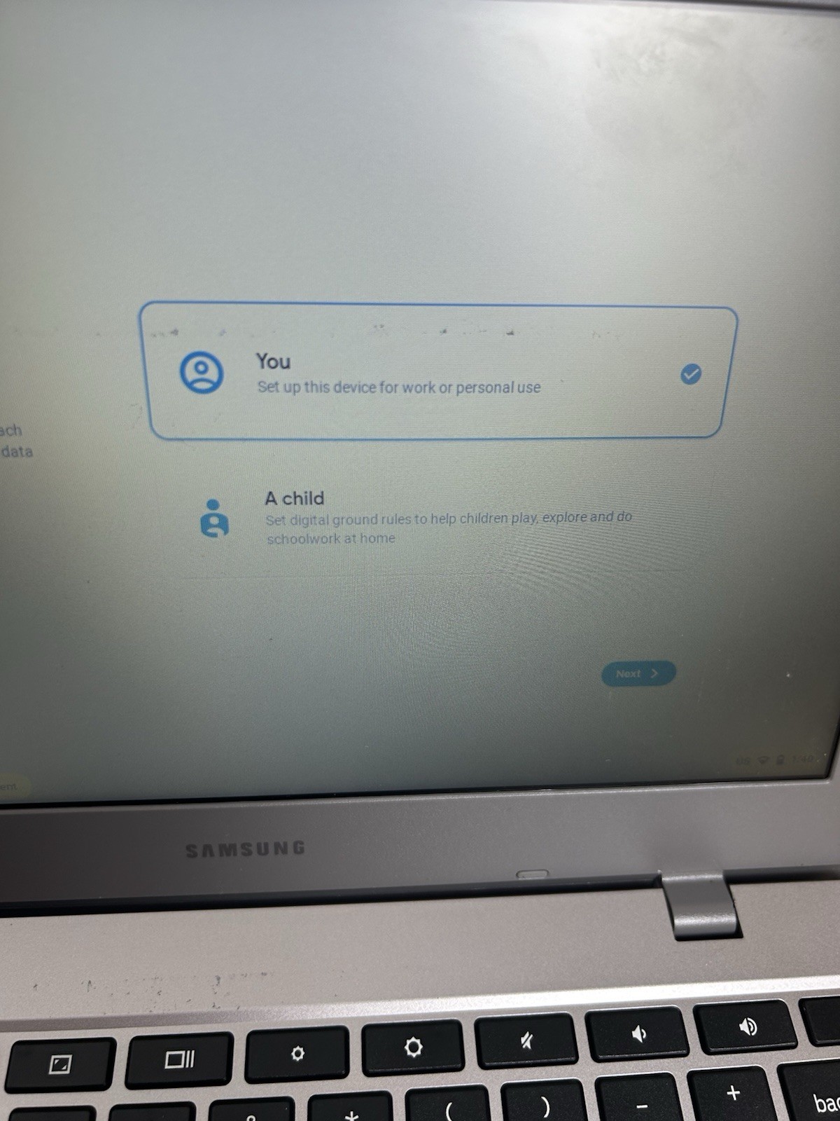 SAMSUNG XE310XBA Chromebook 4 11.6″ , NO Power Cable(Poor Surface)
