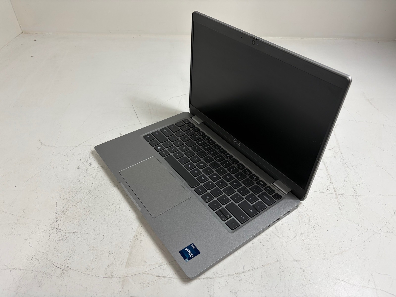 Dell Latitude 5330 Core i5-1245U 1.6GHz 16GB 512GB NVMe 13.3″ W11P Laptop