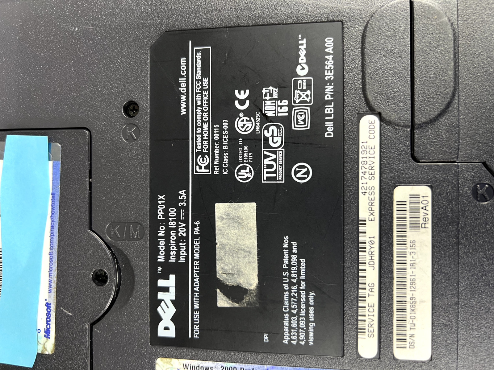 Dell Inspiron 8100 PP01X – 40GB HDD – Powers On No Display Shuts Off For Parts