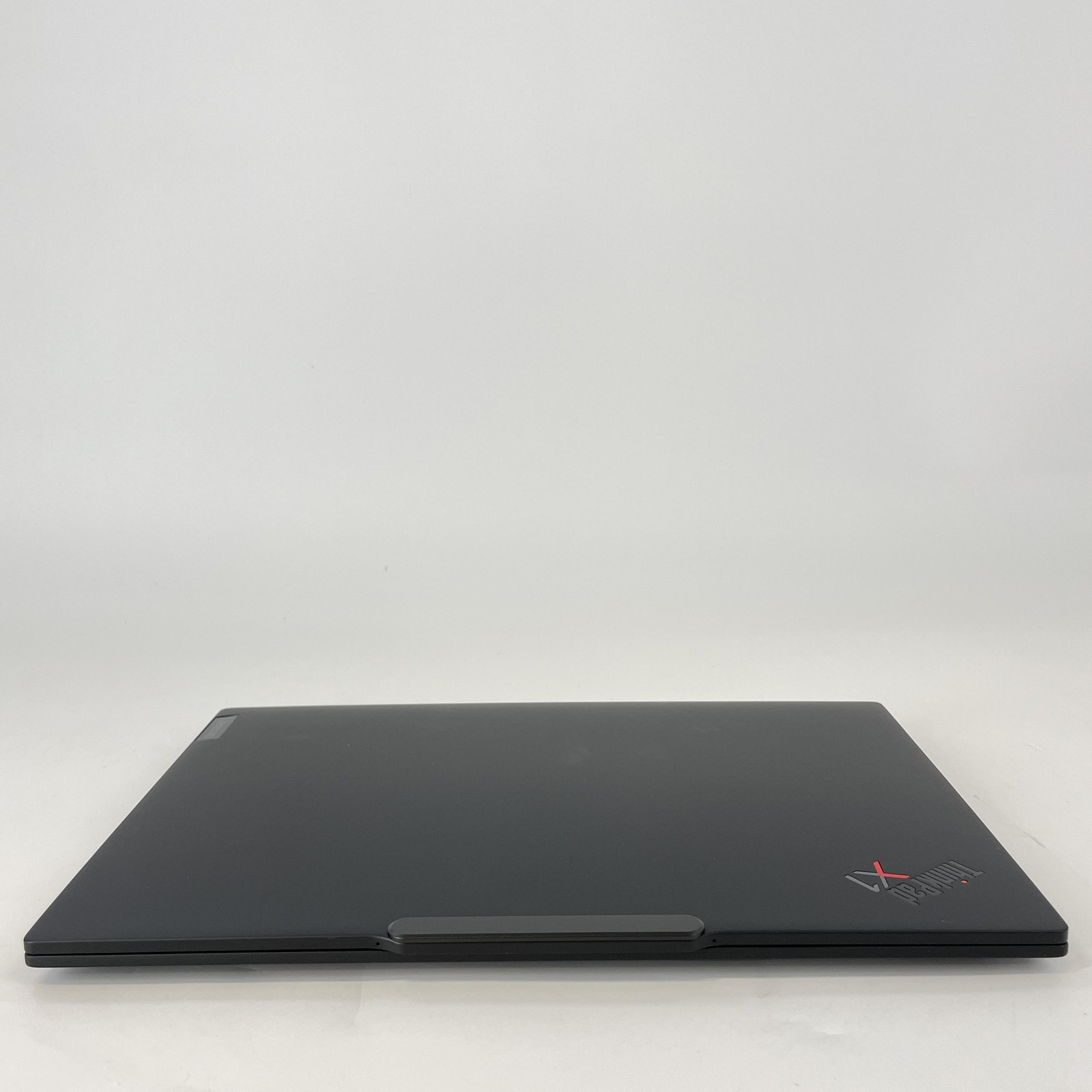 Lenovo ThinkPad X1 Carbon Gen 12 14 QHD+ 1.7 GHz Ultra 7 155U 16GB 256GB SSD