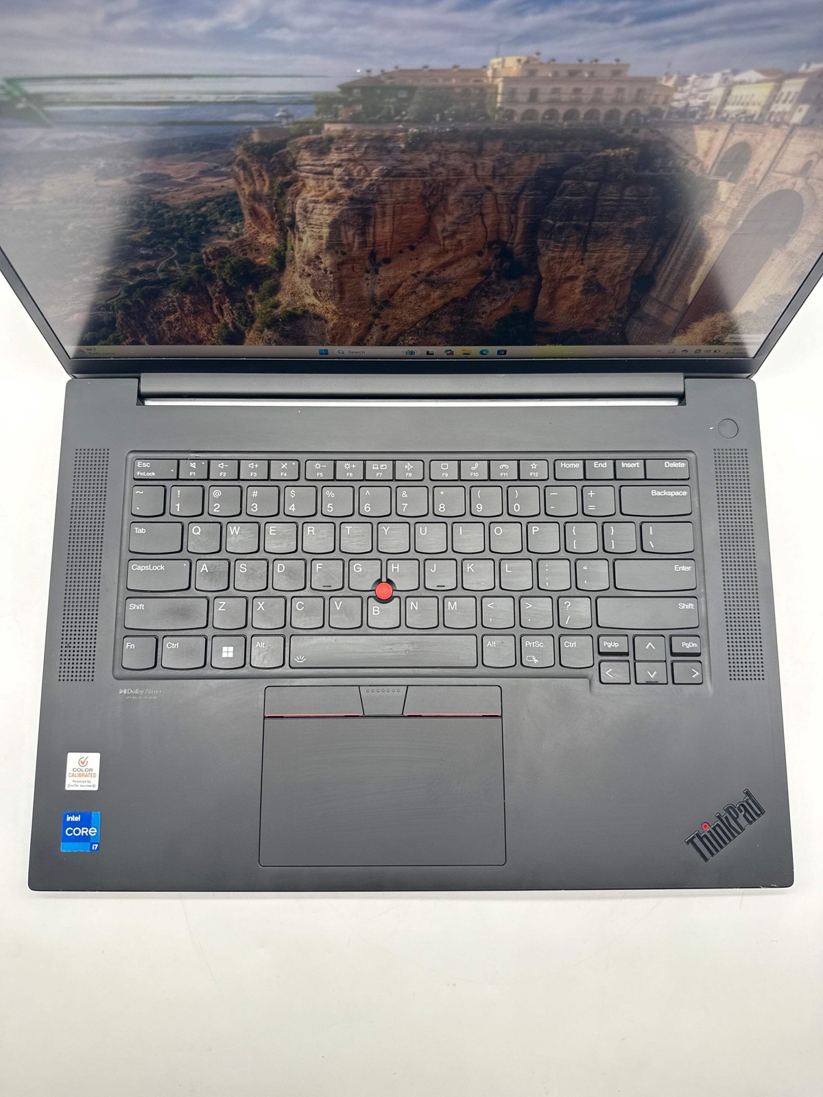 Lenovo ThinkPad P1 Gen 5 16″ Core i7-12700H 32GB RAM 1TB SSD – For Parts