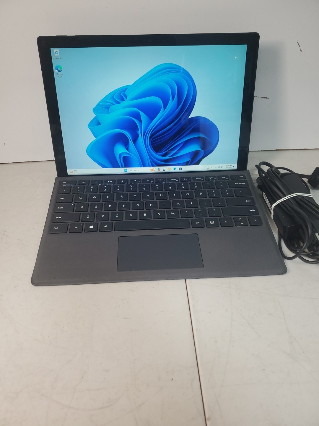 MS Surface Pro 6 1796 12.3″2736×1824 TOUCH i5-8g1.6GHz 16GB 512GB SSD