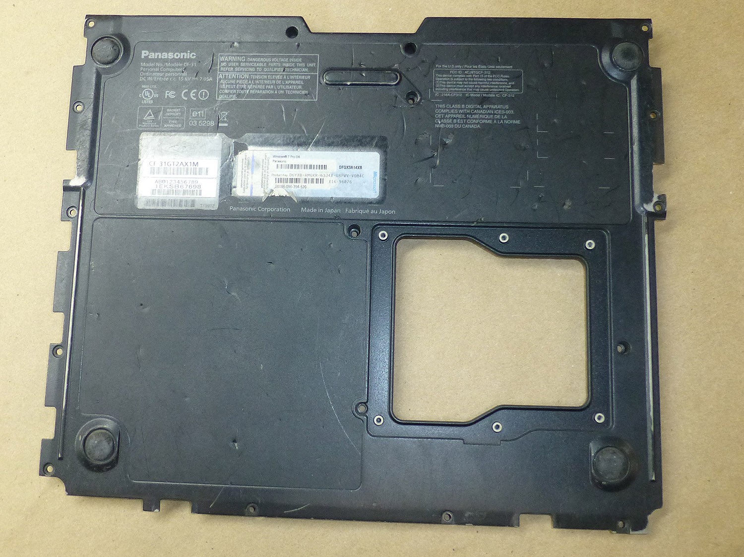 Panasonic Toughbook CF31 Back cover housing