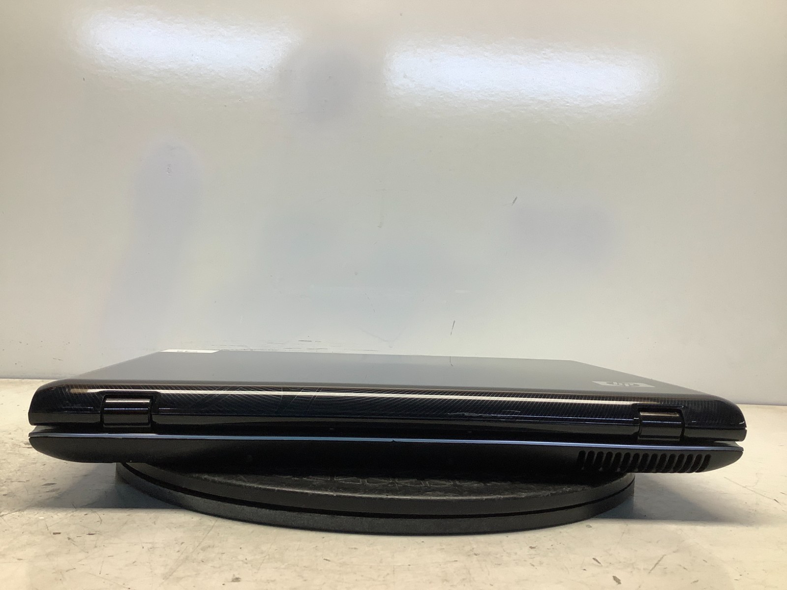 HP Pavilion DV2718US AMD Turion 64 X2 TL-62 2100MHz 3 GB NO HDD