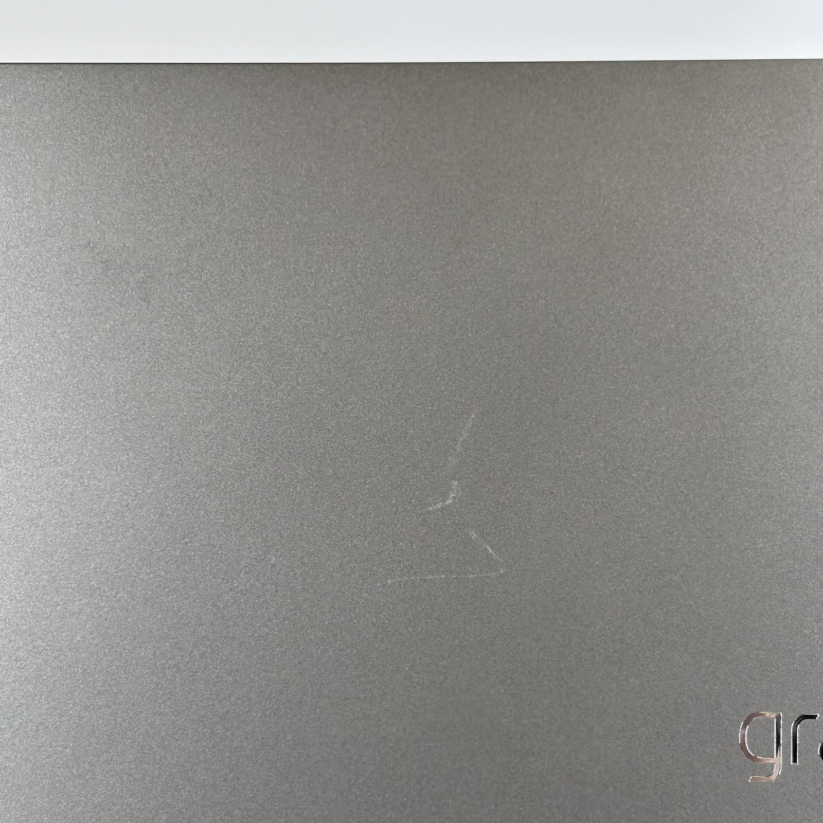 LG Gram 17 Gray QHD+ i7-1065G7 1.30GHz 16GB RAM 512GB/512GB Good