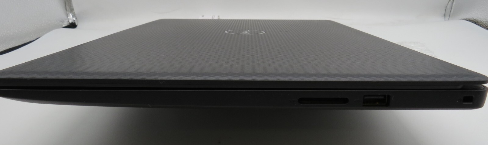 Dell Inspiron 3583-15.6″- 4205U@1.80GHz-16GB DDR4 RAM-16GB Internal-NO OS *READ*