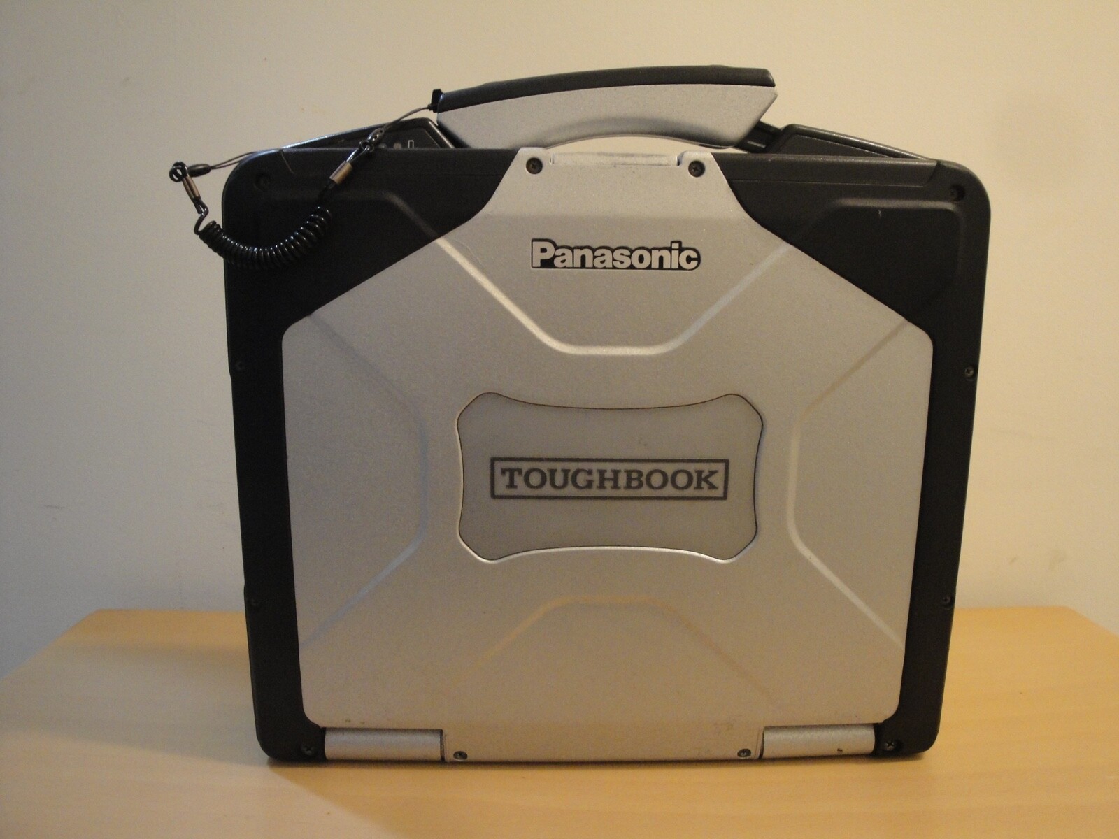 Panasonic Toughbook CF-31 i7 2.8 8GB 256gb SSD TOUCH ATI GPS WIN10 Excellent