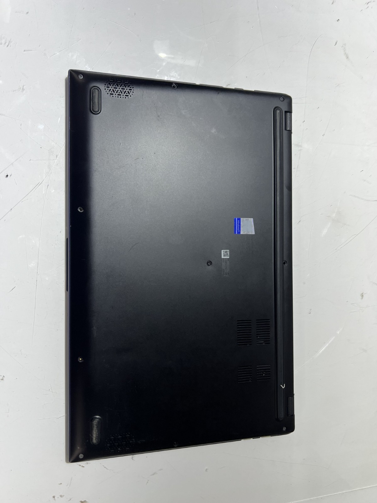 ASUS VIVOBOOK F512D AMD RYZEN 5 3500U 16GB RAM 256GB NVMe Win-10H