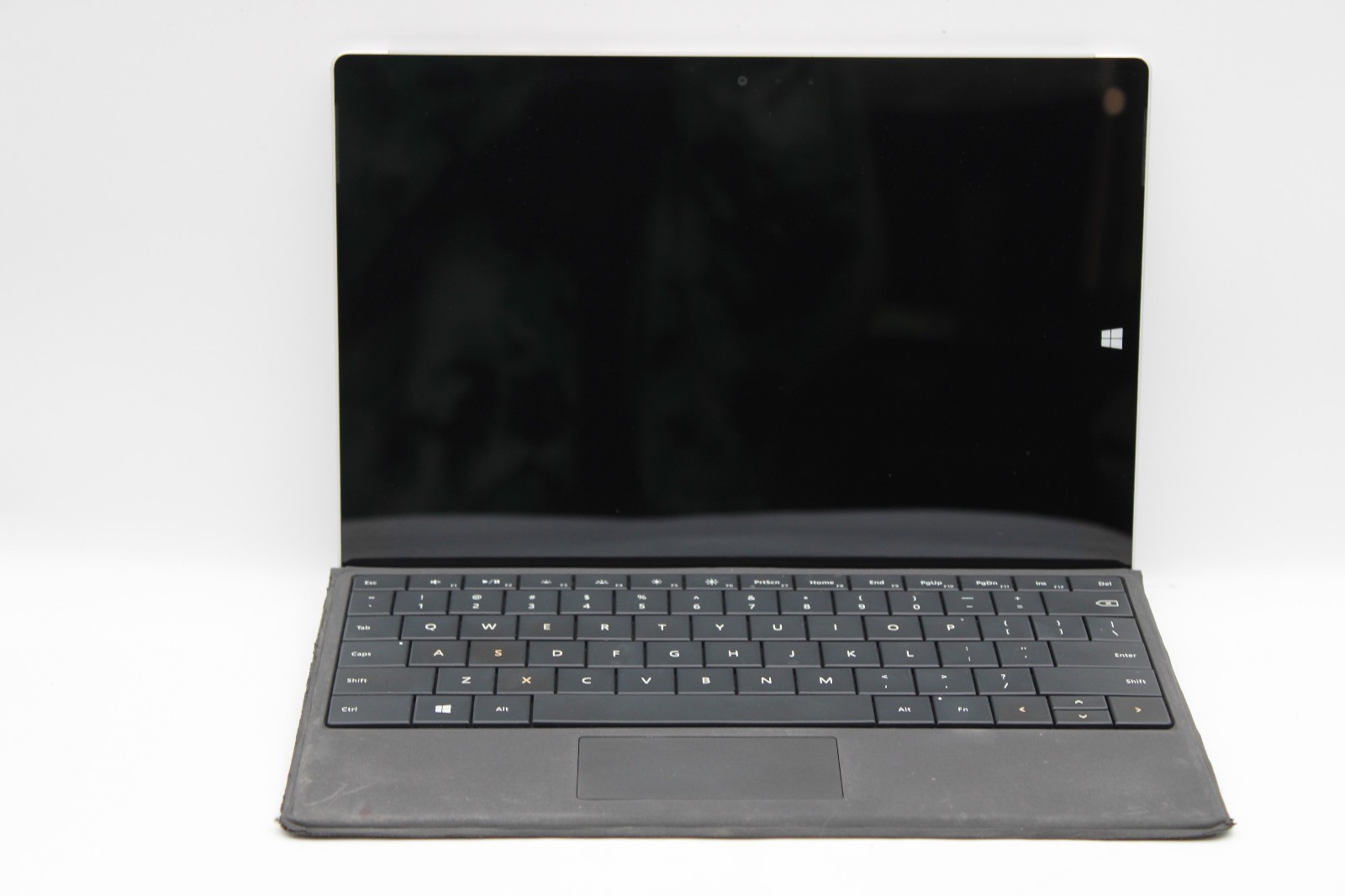 Microsoft Surface 3 WiFi + LTE _ Atom 7-Z8700 @ 1.6 _ 4GB / 128GB _ No OS