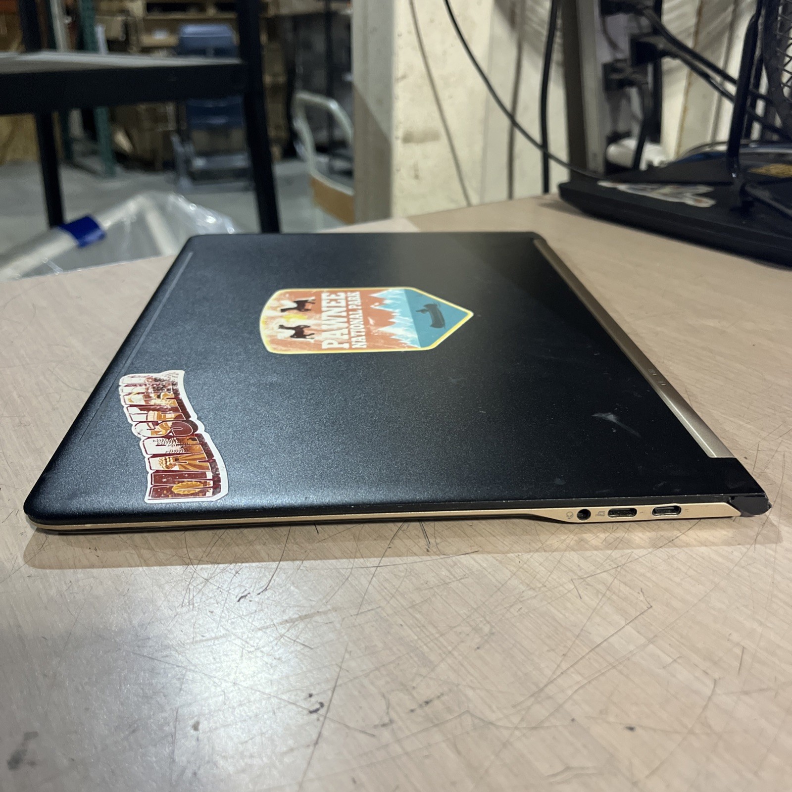 ACER SWIFT 7 N16Q11 I7 8GB RAM NO HD