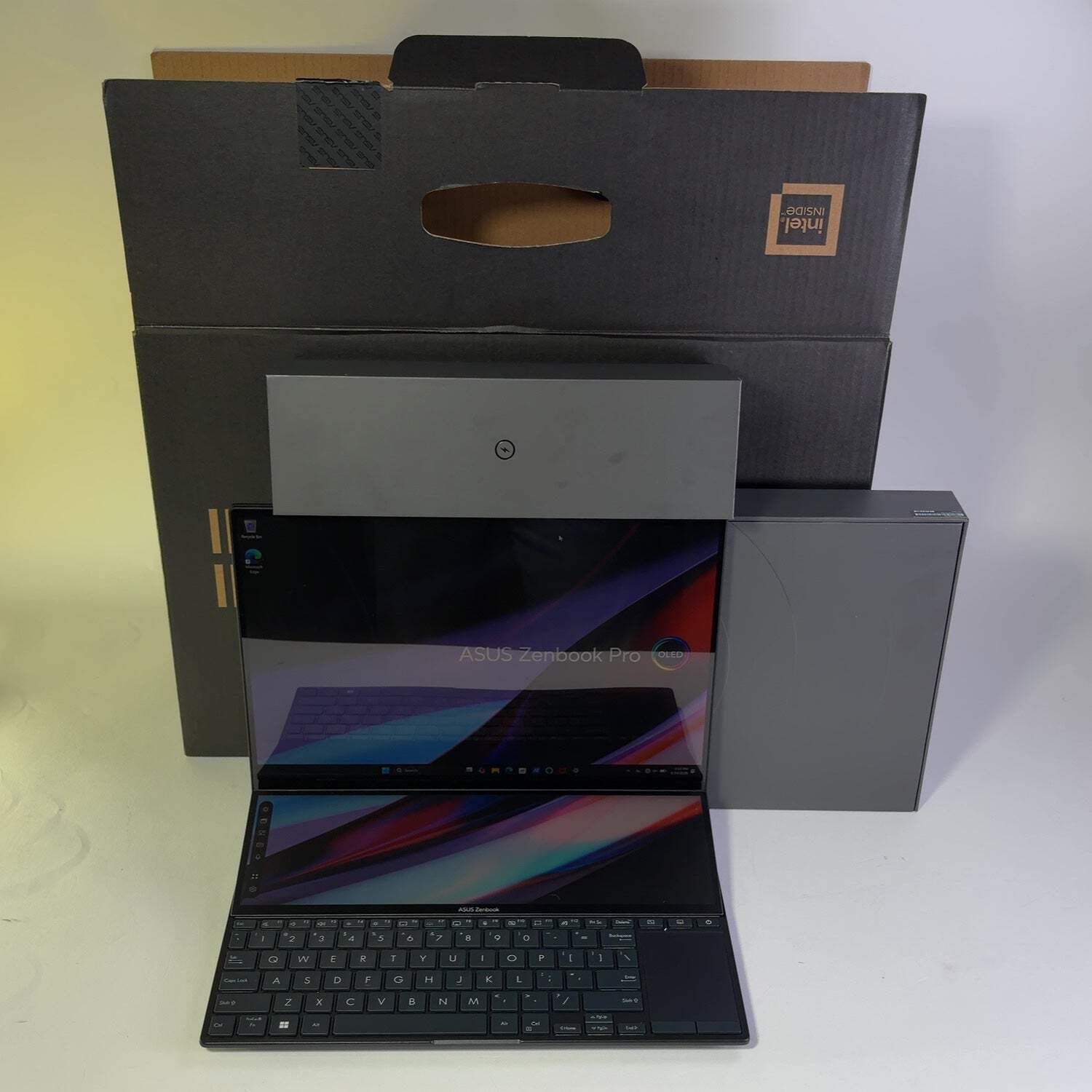 Asus Zenbook Pro 14 Duo UX8402VV 14.5 i9-13900H 2.6GHz 32GB RAM 1TB SSD