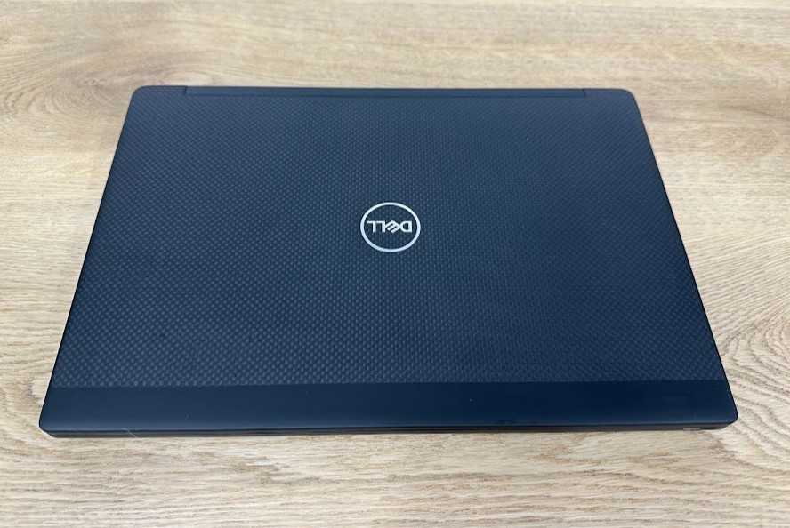 Dell Latitude 7390, Core i7 8650U, 16GB DDR4, UHD Graphics, 512GB SSD, 2018 100%