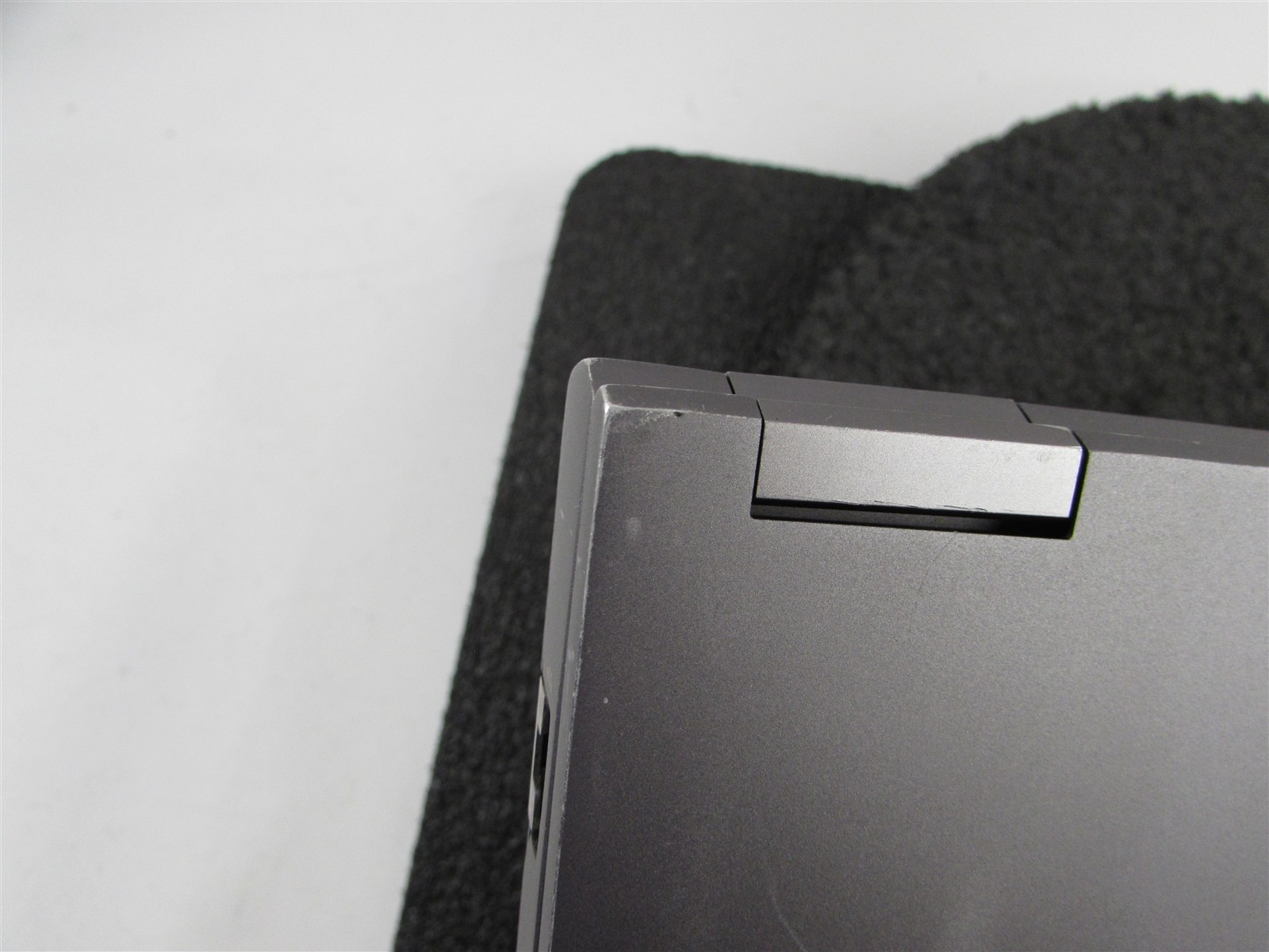 HP ZBOOK FURY 15 (G8) FHD CORE I9-11950H 1TB SSD 32GB RAM RTX A4000 NO O.S