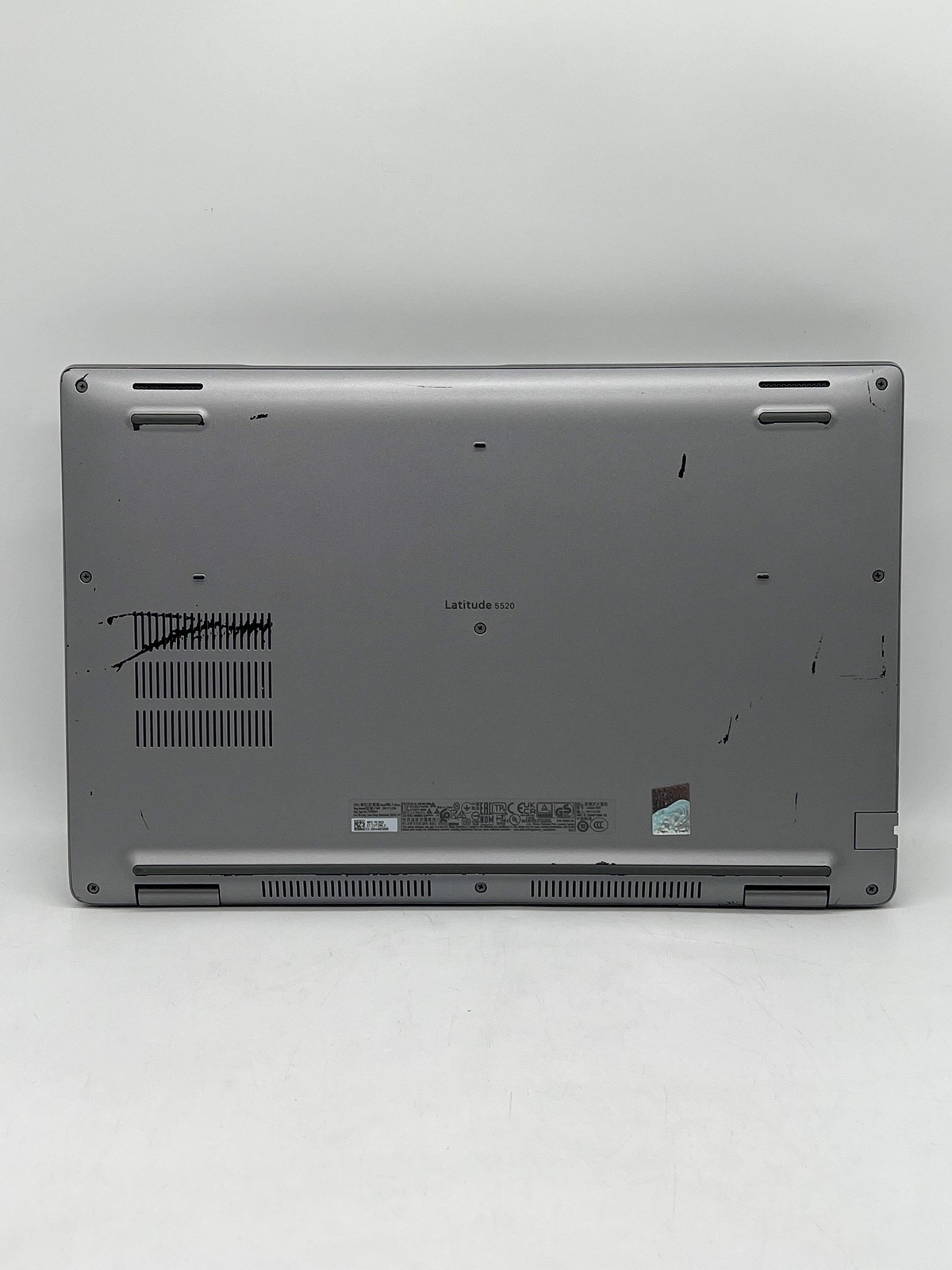 Dell Latitude 5520 15.6″ Intel Core i5-1145G7 16GB RAM 512GB SSD Gray – Used