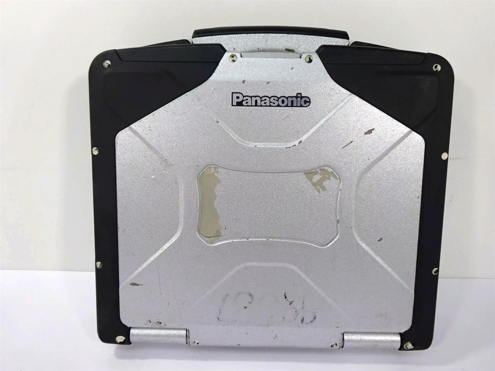 Panasonic Toughbook CF-31 MK6 Core i5-7300U 2.6GHz 8GB RAM – No HDD