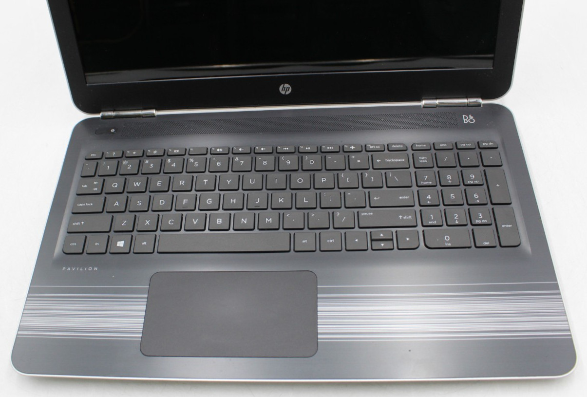 HP Pavilion 15.6in 1 TB HD 8 GB RAM AMD A9-9410 30 day warranty No OS