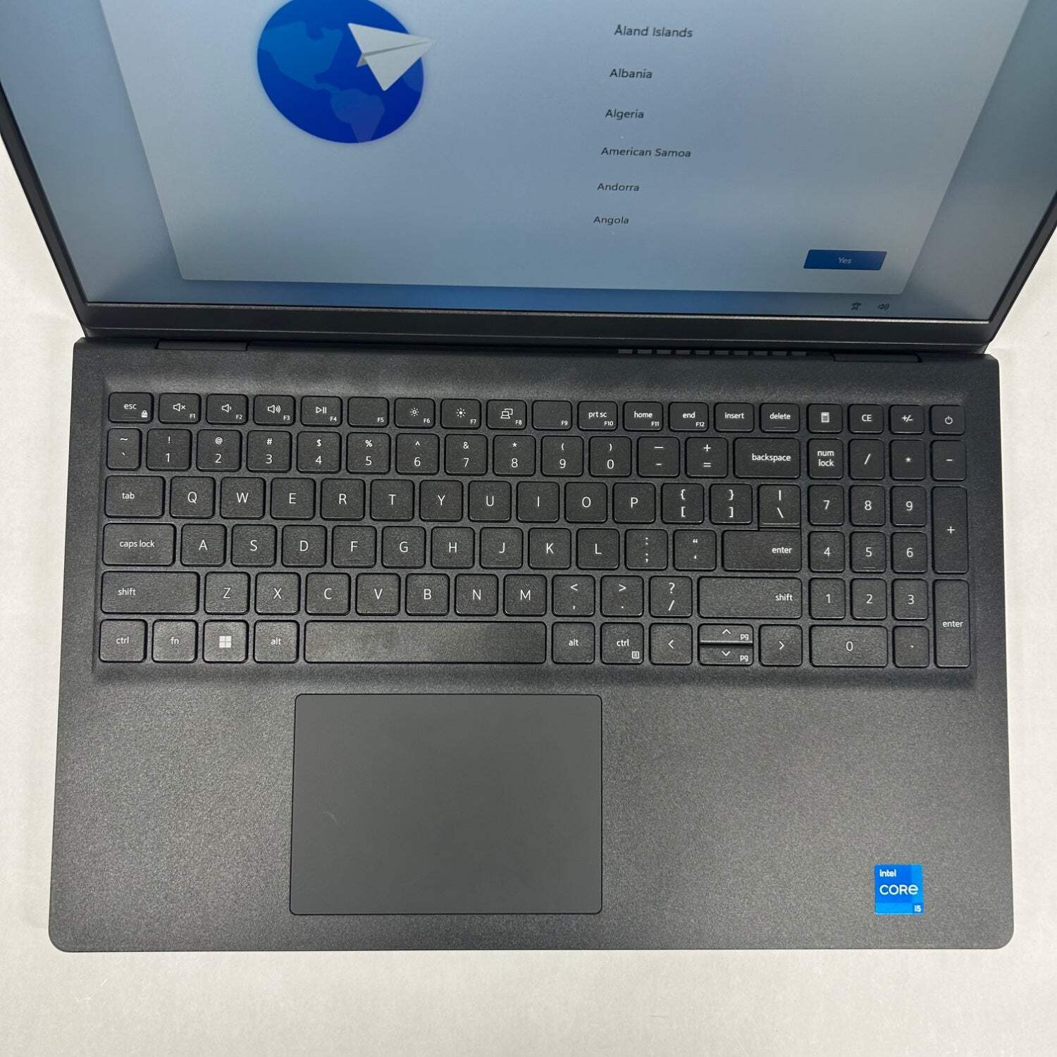 Dell DC15250 15.6″ i7-1355U 1.7GHz 16GB RAM 256GB SSD