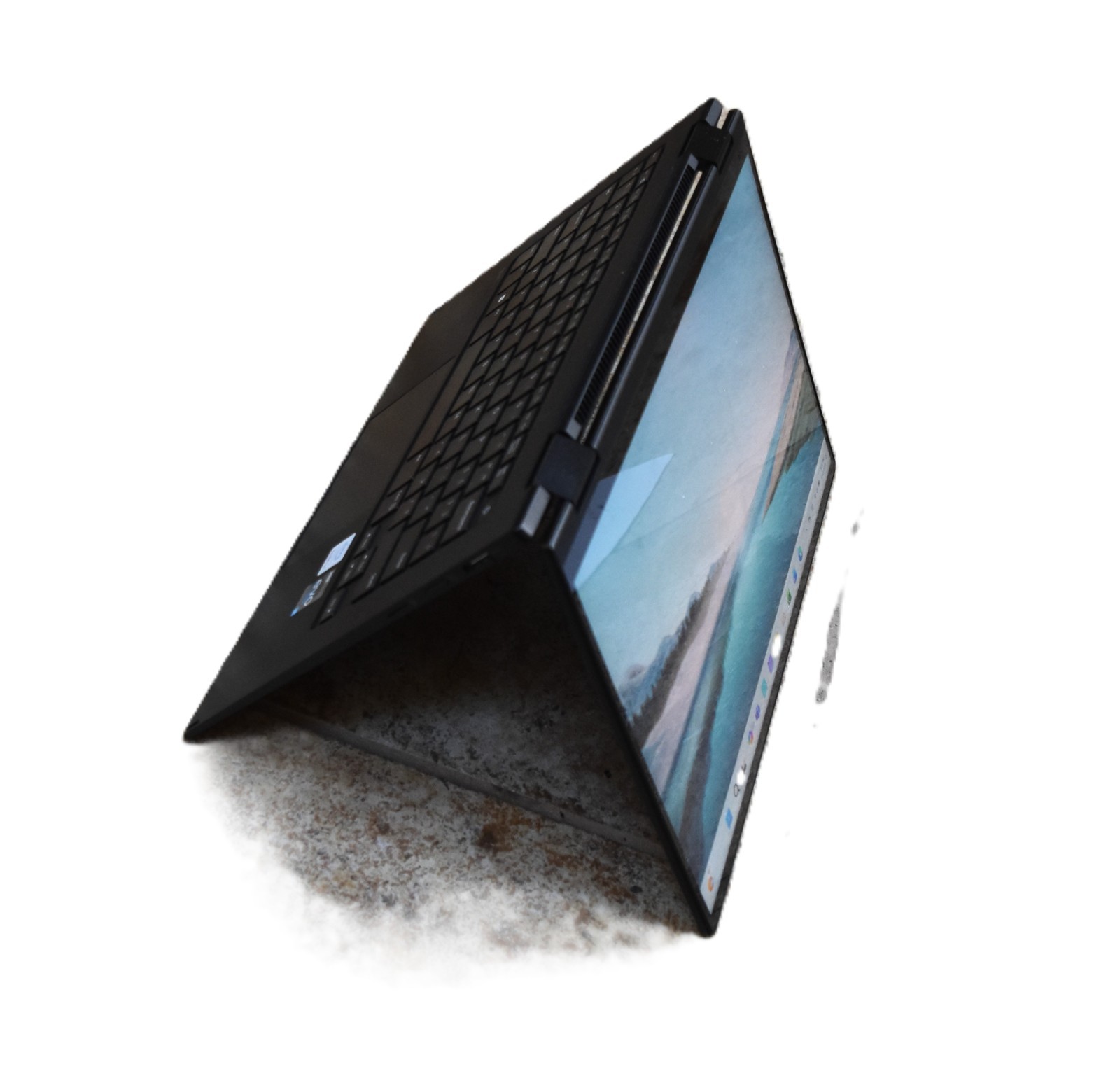 LG Gram thin and light 14 inch 2-in-1 touch 12th gen laptop in excellent cond