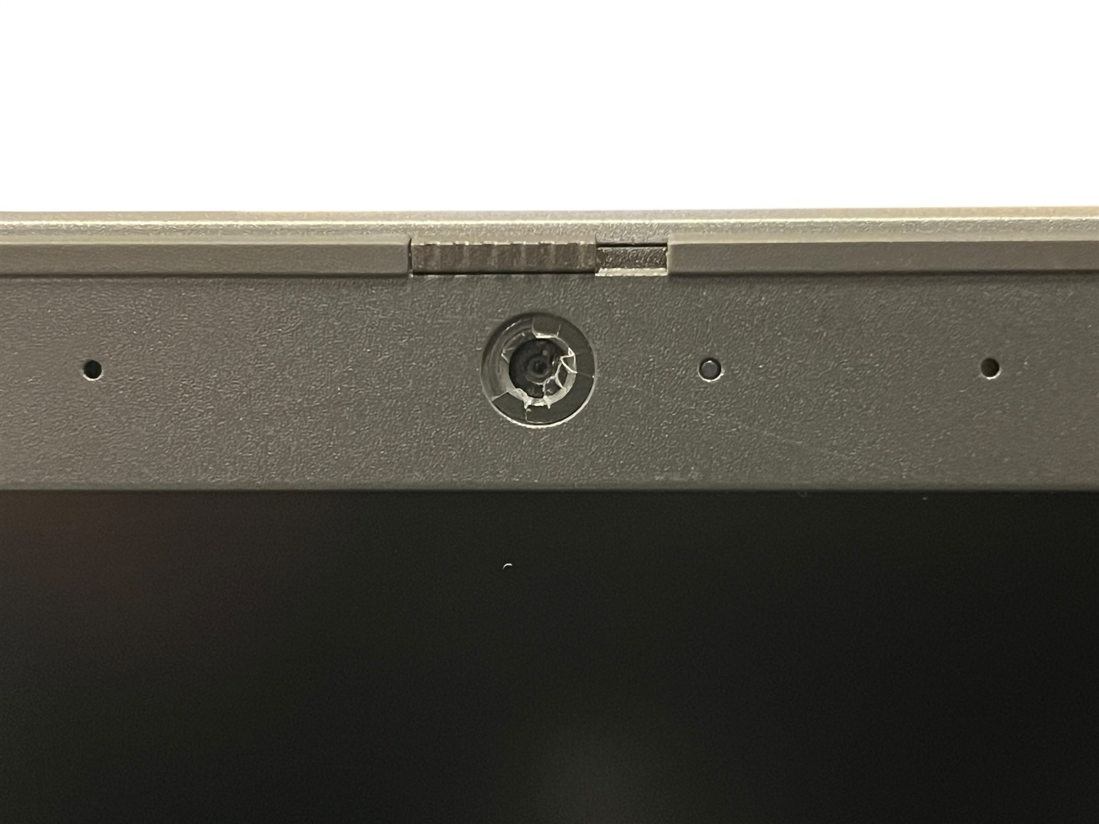 Dell Latitude 5450 Ultra 5 135U 2.69GHz 14″ Laptop – BIOS Unlocked; No RAM/Drive