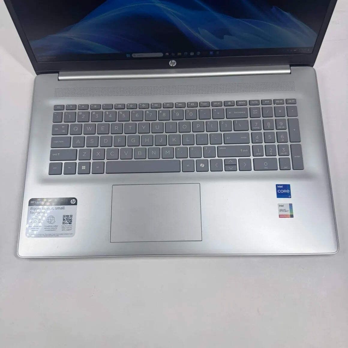 HP Laptop 17-CN3327DX 17″ i7-1355U 1.7GHz 16GB RAM 1TB SSD