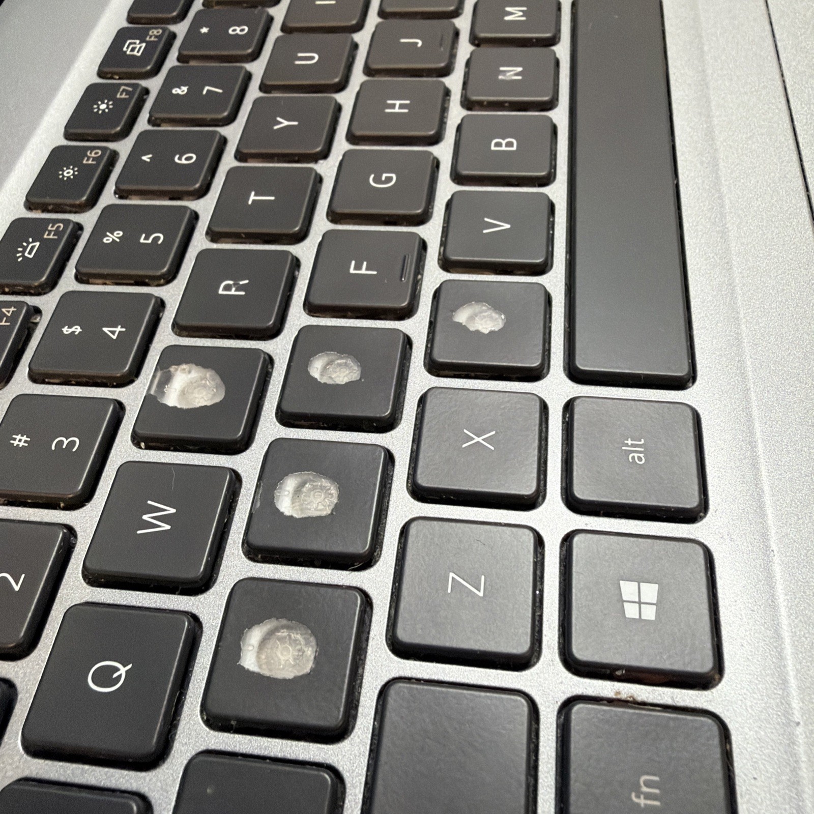 Dell Latitude 5520 i5-1145G7 16GB 512GB SSD 15″ FHD Win11 Fair