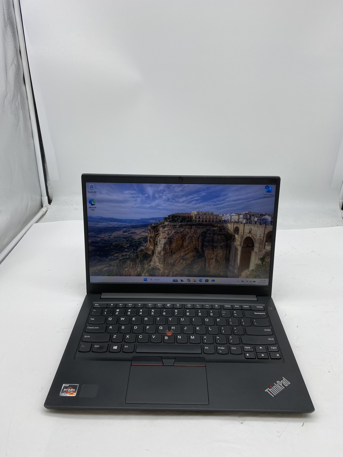 Lenovo ThinkPad E14 Gen2 Laptop AMD RYZEN 3 4300U 2.7GHz 8GB 256GB SSD W11P