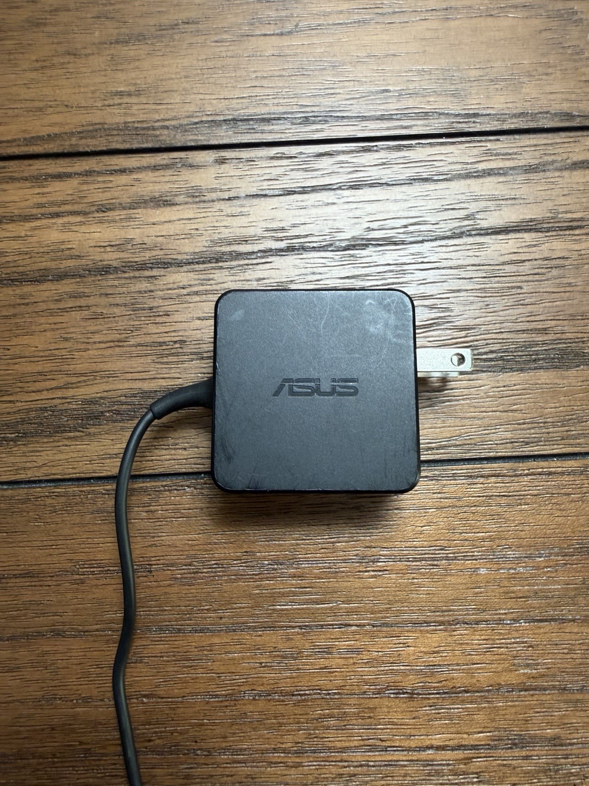 Asus Vivobook 17 M712D 17.3″ Ryzen 3 3250U 2.6GHz 6GB RAM 256GB SSD