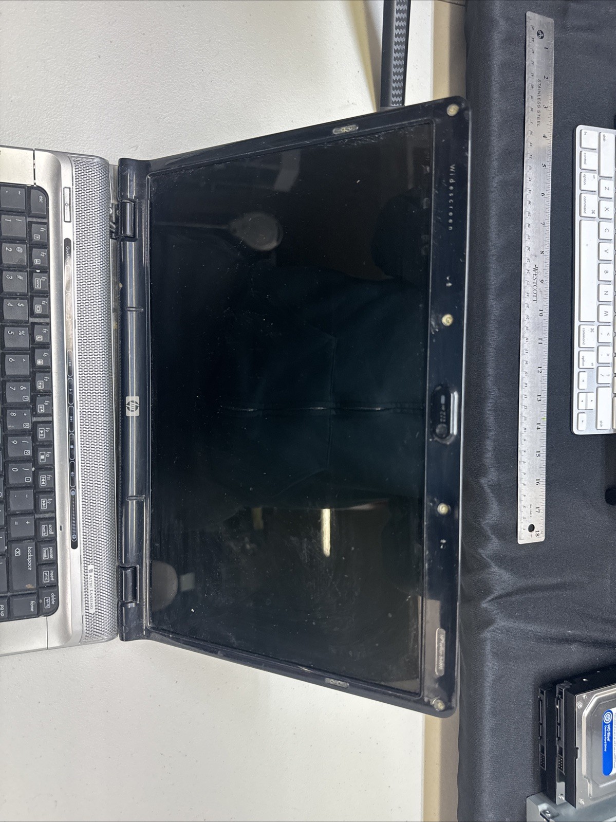HP Pavilion DX6500 Laptop Not Working, No Battery, HD, Ram & Power Adapter(P004)