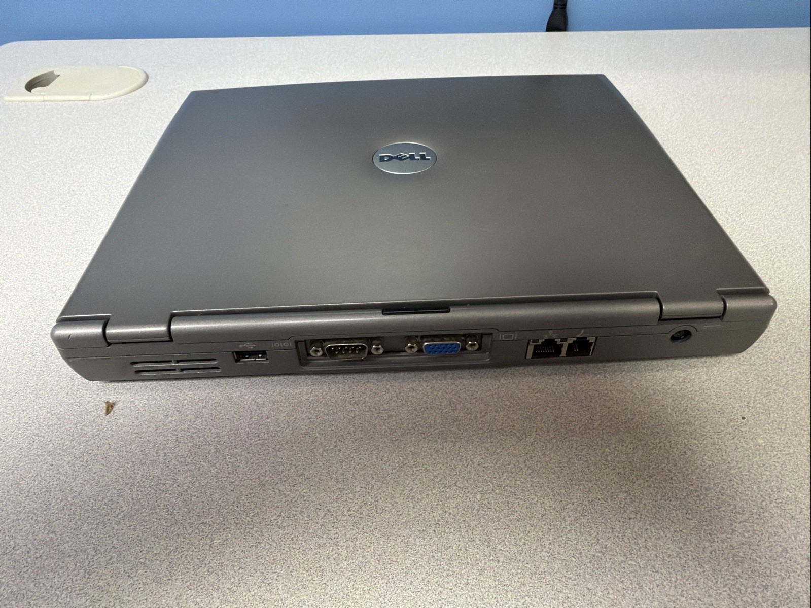Dell Latitude D400 Centrino Pentium M 1.6GHz 1GB 40GB HDD Bad Display (PARTS)